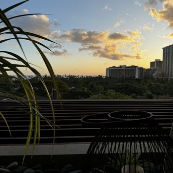 Hy's Steak House - View - Steakhouses Near Me - Honolulu, Hawaii Hy's Steak House - View - Steakhouses Near Me - Honolulu, Hawaii