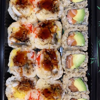 Shima Sushi - American dream roll (left) and salmon avocado roll (right) - Sushi Bars Near Me - New York, New York Shima Sushi - American dream roll (left) and salmon avocado roll (right) - Sushi Bars Near Me - New York, New York