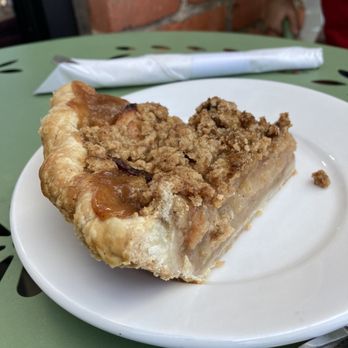 Railyard Pie - Bakeries Near Me - Edmond, Oklahoma