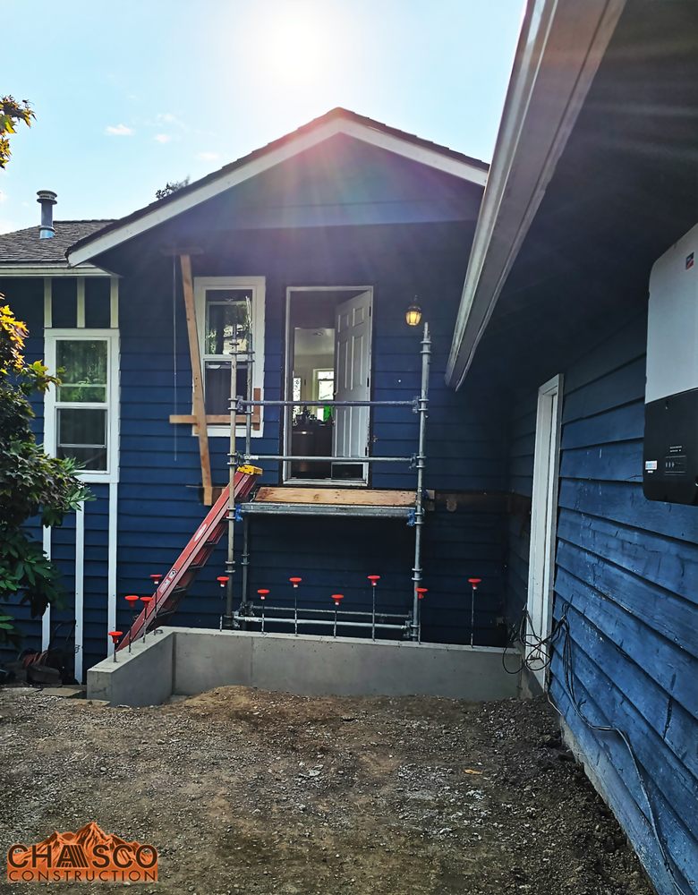 Slide of Chasco Construction