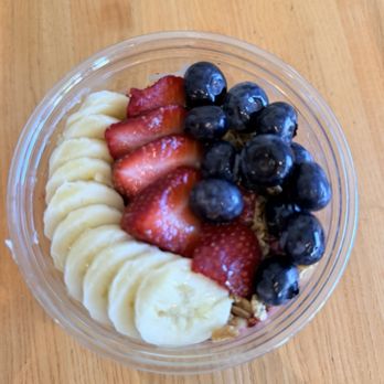 Nekter Juice Bar - Acai Banana Berry Bowl - Juice Bars & Smoothies Near Me - Temecula, California Nekter Juice Bar - Acai Banana Berry Bowl - Juice Bars & Smoothies Near Me - Temecula, California