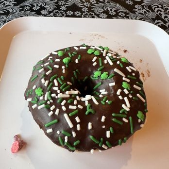 Glam Doll Donuts - Donuts Near Me - Minneapolis, Minnesota