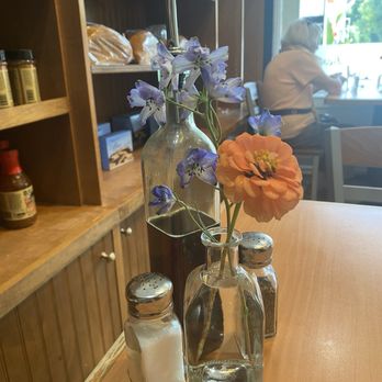 Bull and Bean - Table decor - Sandwiches Near Me - Durham, North Carolina