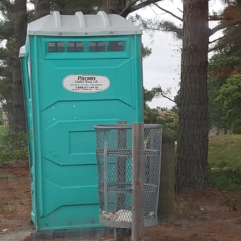 Cove Road Beach - Portapotty - Beaches Near Me - Bivalve, Maryland Cove Road Beach - Portapotty - Beaches Near Me - Bivalve, Maryland