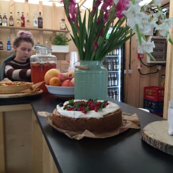 Pokój na lato - Pies - Cafes Near Me - Warsaw, MZ Pokój na lato - Pies - Cafes Near Me - Warsaw, MZ
