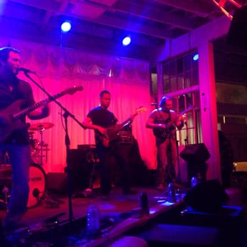 Swan Dive - Music Venues Near Me - Austin, Texas