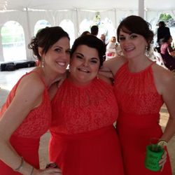 Felicia's Alterations & Services - For a short plus size woman her alterations helped me feel beautiful and comfortable!