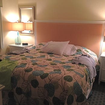 Casa Ybel Resort - Master bedroom in two-bedroom unit - Hotels Near Me - Sanibel, Florida Casa Ybel Resort - Master bedroom in two-bedroom unit - Hotels Near Me - Sanibel, Florida