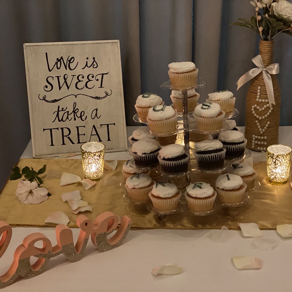 Pipe and Drape OC - Dessert table with small decor pieces! - Wedding Planning Near Me Pipe and Drape OC - Dessert table with small decor pieces! - Wedding Planning Near Me