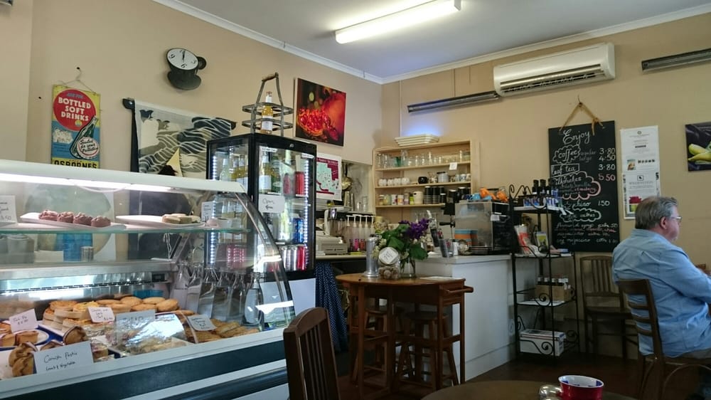 PICCOLO DELI & CAFE Updated August 2024 30 Station St, Mount