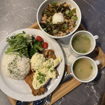 Nana's Green Tea - chicken soboro don - Cafes Near Me - Pasadena, California