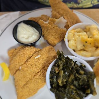 The Food Peddler - Fish dinner with mac n cheese and collard greens. - Soul Food Near Me - New Albany, Indiana