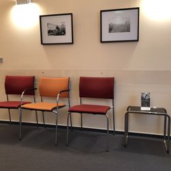 Dr. Med. Dent. Marc Hannemüller & Dr. Med. Thomas Pakusa - Wartezimmer