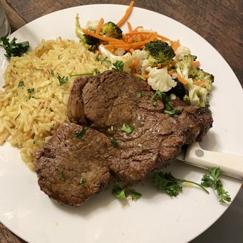 go2 catering - Steak with rice pilaf, and vegetable medley - Caterers Near Me go2 catering - Steak with rice pilaf, and vegetable medley - Caterers Near Me