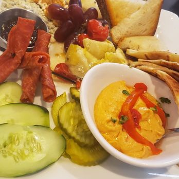 110 Grill - Chefs plate appetizer - New American Near Me - Woburn, Massachusetts