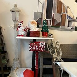 Rolls N Bowls - Inside decorations