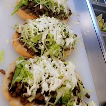 Tacos Regio - Tortas - Food Trucks Near Me - Melrose Park, Illinois Tacos Regio - Tortas - Food Trucks Near Me - Melrose Park, Illinois