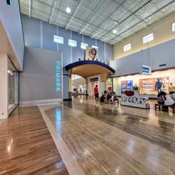 Great Lakes Crossing Outlets - At Great Lakes Crossing Mall