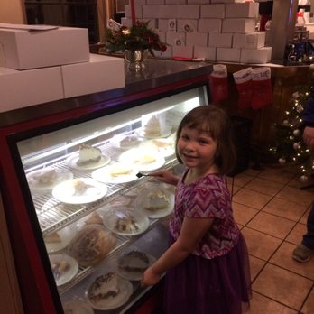 Omega's Biscuits N Eggs - Dessert! - Diners Near Me - Commerce, Texas
