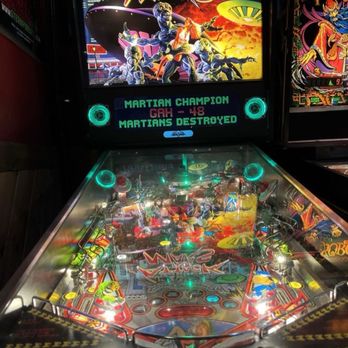 Electric Bat Arcade - My new favorite pinball machine - Arcades Near Me - Tempe, Arizona
