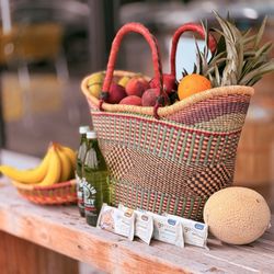 Pangaea Naturals Health Food Market - Fresh fruits & healthy snacks