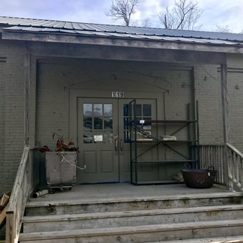 P D's - Store Front! - Furniture Stores Near Me - Franklin, Tennessee