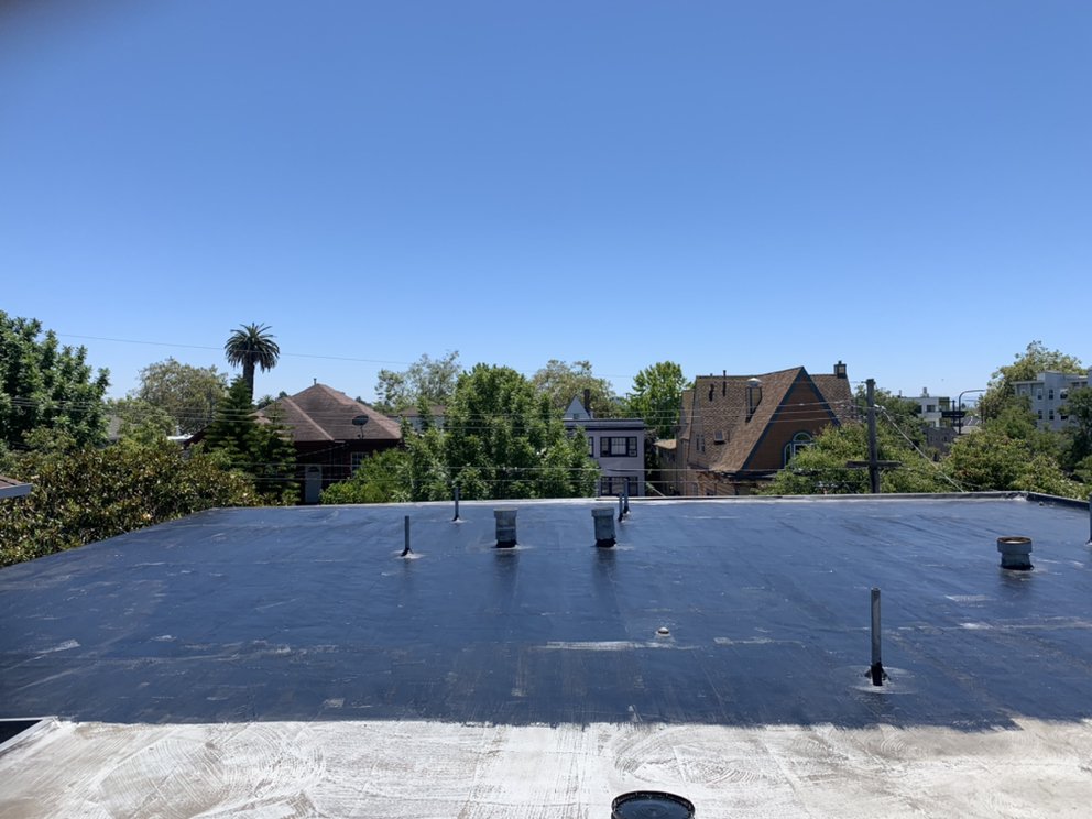 Slide of SD Gutters and Roofing