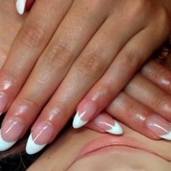Yanan nails