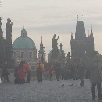 Karlův Most - Earlier in the morning before the main crowds hit... - Landmarks & Historical Buildings Near Me - Prague, Puerto Rico