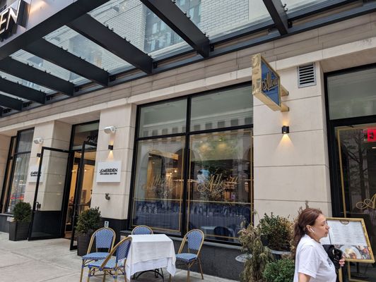 Allora Fifth Ave by null