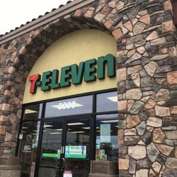 7-Eleven - Store front