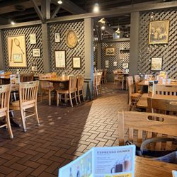 Cracker Barrel Old Country Store