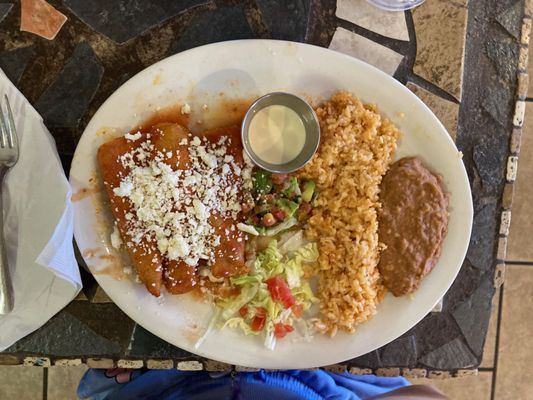 El Manantial Restaurant by null
