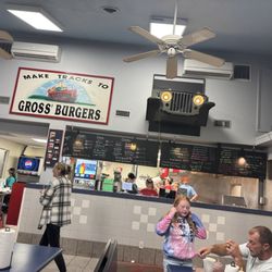 Gross' Burgers - Inside the joint.