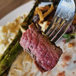Filet Mignon Oscar