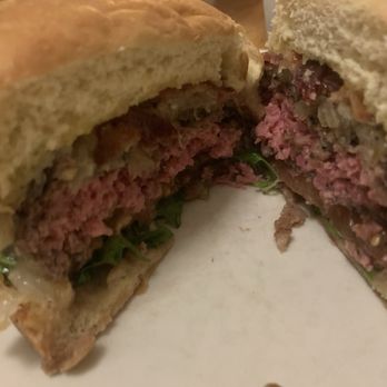 Avvio Ristorante - Avvio Burger* med rare takeout - New American Near Me - Cranston, Rhode Island Avvio Ristorante - Avvio Burger* med rare takeout - New American Near Me - Cranston, Rhode Island