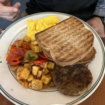 Maxie's - Vegas Breakfast* - Breakfast & Brunch Near Me - Las Vegas, Nevada