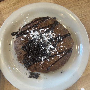 Pancake Café Wrigleyville | Breakfast, Brunch, & Lunch - Oreo Pancakes - Bars Near Me - Chicago, Illinois