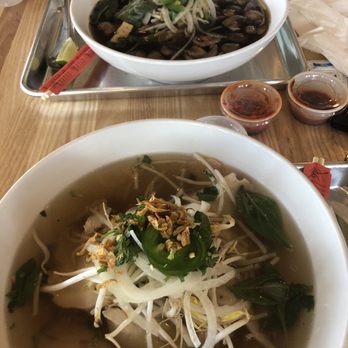 Vui's Kitchen - Chicken pho and vegan pho - Vegan Near Me - Nashville, Tennessee