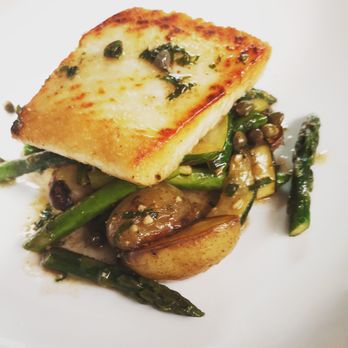 Jerry's - Pan Seared Halibut in brown butter and capers with Fingerling Potatoes & Sauteed Asparagus - Canadian (New) Near Me - Okotoks, Alberta