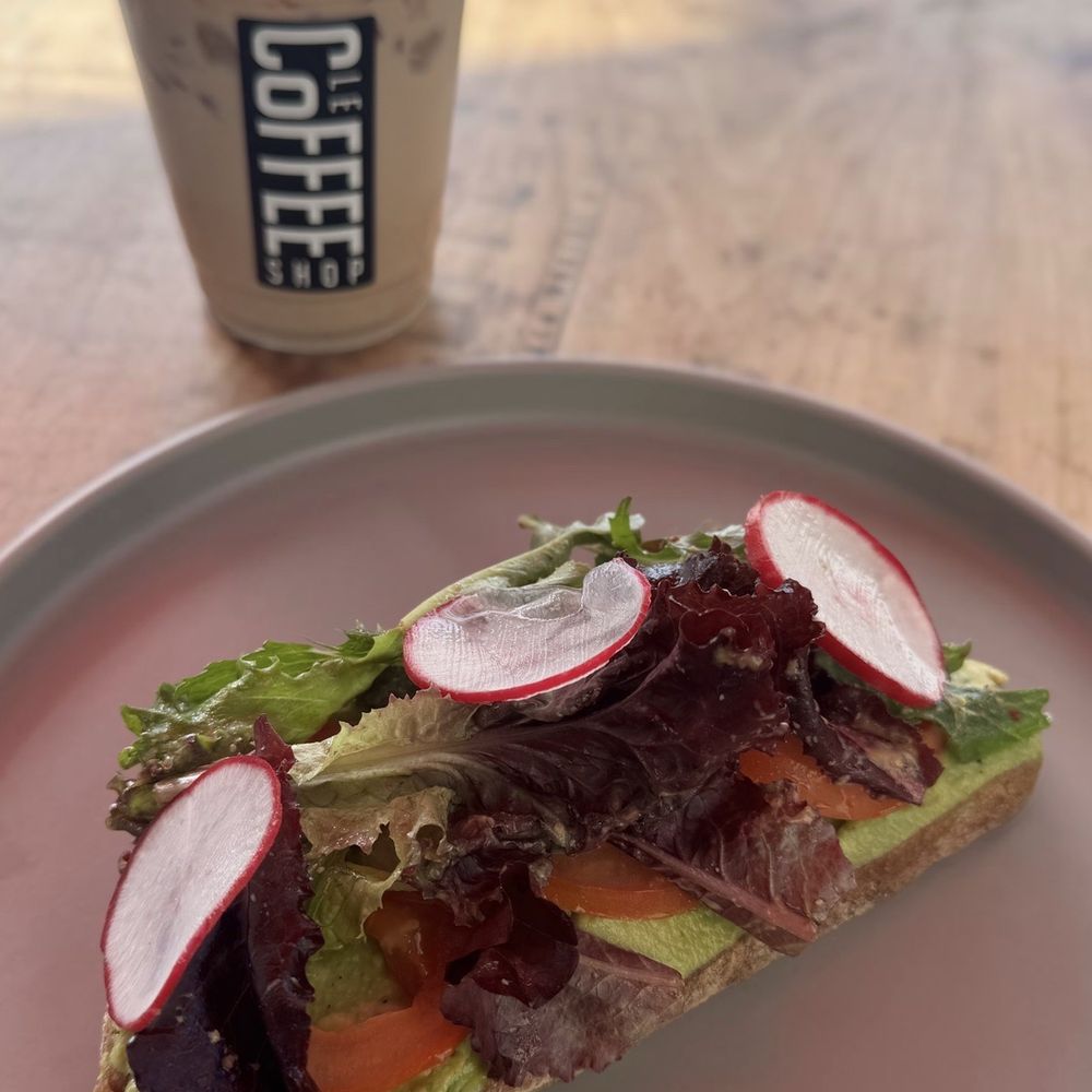 Le Coffee Shop - Breakfast & Brunch Near Me - Temecula, California