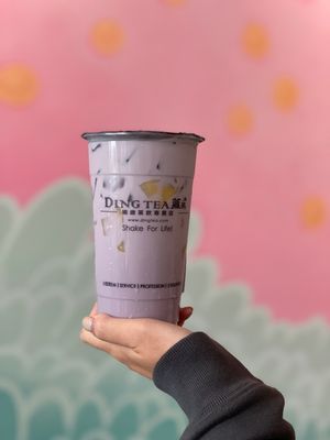 Ding Tea Williams by null