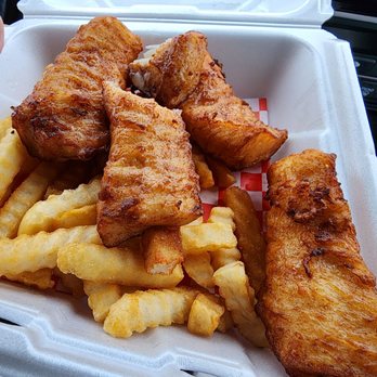 The Hungry Clam - 4 piece rock cod - Seafood Near Me - Brookings, Oregon