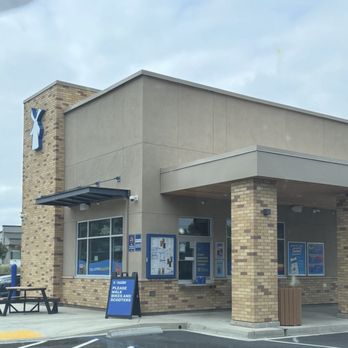 Dutch Bros Coffee - You can order in the drive thru or at the walk up window. Probably shouldn't park along the drive thru lane. You may get stuck for awhile. - Juice Bars & Smoothies Near Me - Lincoln, California