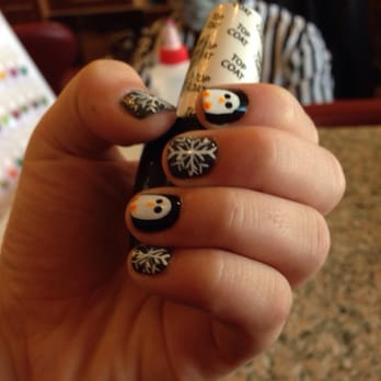 Alamo Nail & Spa - Christmas nails be Danny - Nail Salons Near Me - San Antonio, Texas