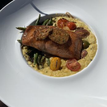 London House - Salmon special absolutely amazing - Hotels Near Me - Rosemont, Illinois