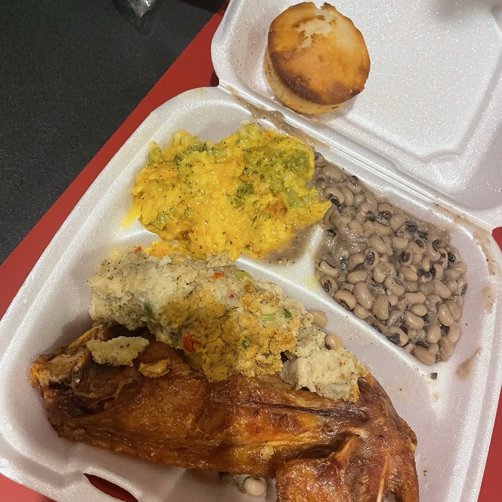Big Daddy's Kitchen - 1pc Jumbo Fried Turkey Wing - Soul Food Near Me - Atlanta, Georgia
