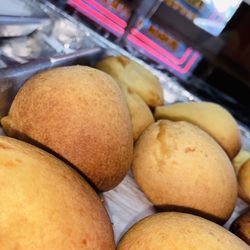 Cafe el Colombiano - Delicious Colombian Almojábanas