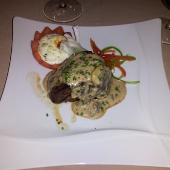 The Crown Room - Filet mignon au poivre with Cognac - New American Near Me - Albuquerque, New Mexico