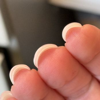 Gloss Nail Spa - I've never seen a tech not "seal off" the polish on the tips - subtle but I notice it everytime I touch my nails. Again, lack of care - Nail Salons Near Me - Pasadena, California